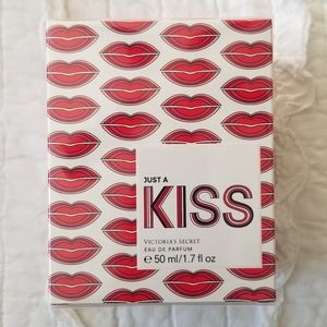 VS Just A Kiss  NIB Sealed